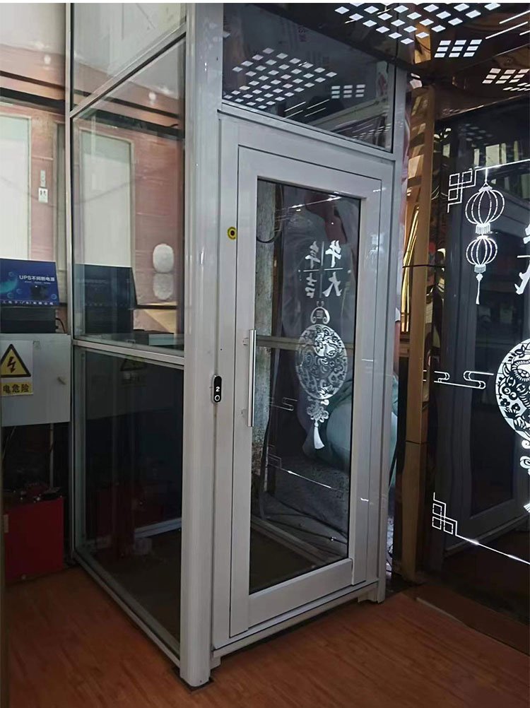 家用電梯